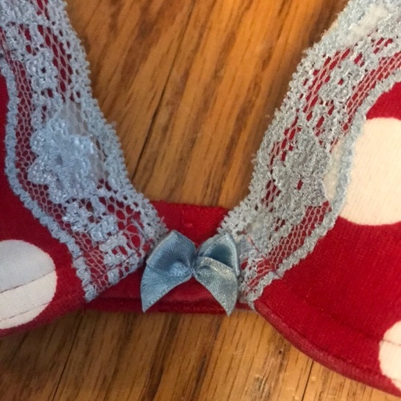 Sold- Set 2 Flirtitude Pushup Bras 32A ✨ - Picture 8 of 10